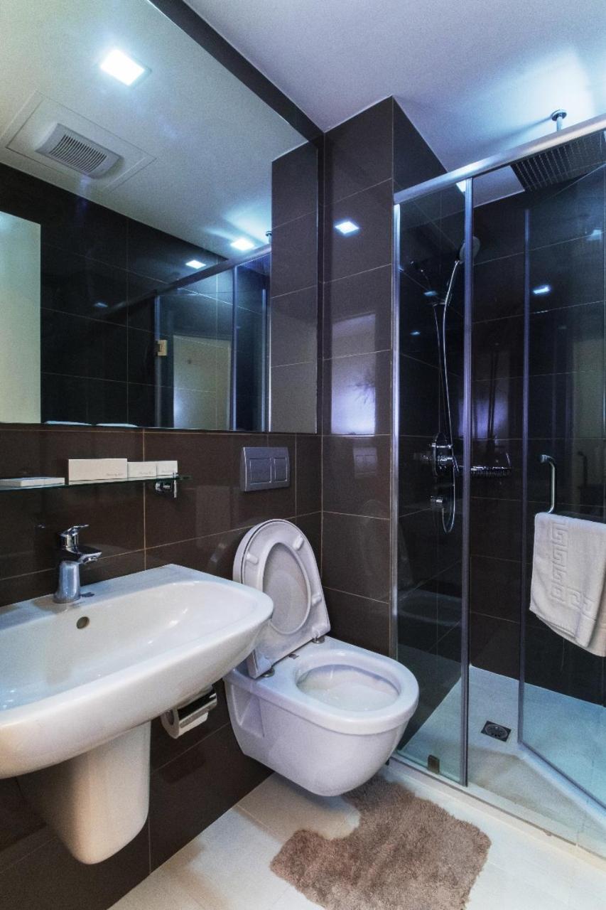 Appartement Oasis Regency @ Acqua Livingstone Near Rockwell à Mandaluyong Extérieur photo